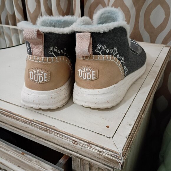 Hey dudes - Picture 1 of 3